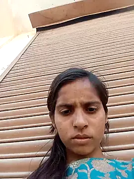 Saloni-Gupta online show from 03/28/26, 09:31