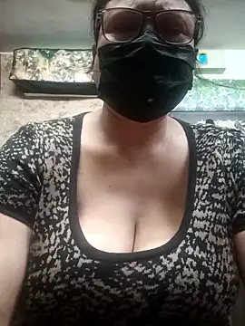 thehotlady online show from 02/14/26, 03:25