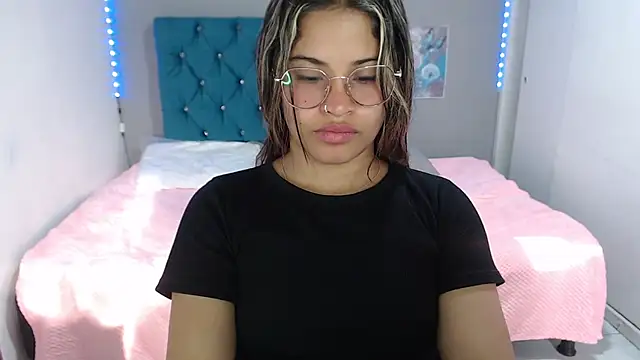 mia sexgirl online show from 07/07/26, 12:20