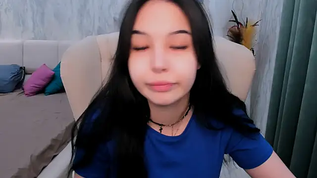 ElizabethParkk online show from 10/06/25, 08:34