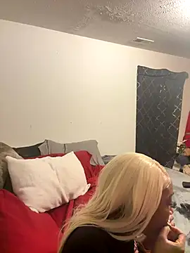 Snapshot of GoddessScott chatting on 12/14/25, 05:02 GoddessScott online show from 12/14/25, 05:02