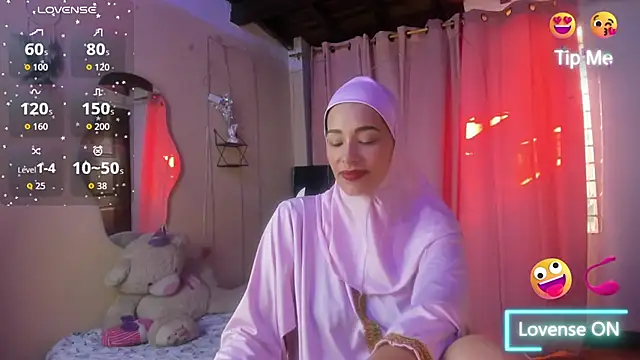 ShanaJamil online show from 11/26/25, 12:17