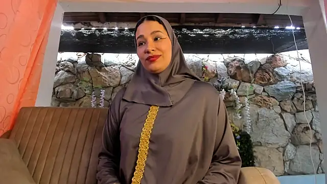 ShanaJamil online show from 07/10/26, 12:30