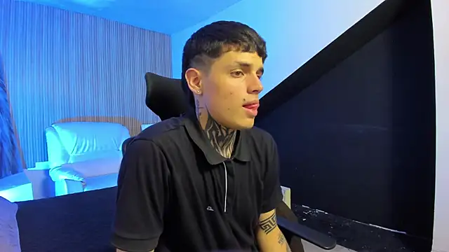 Declan-Fox online show from 09/30/25, 03:55