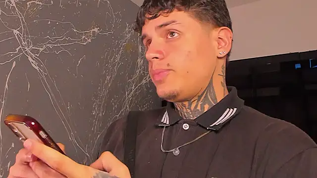 Declan-Fox online show from 11/20/25, 04:45