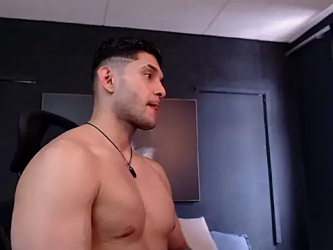 RichardMilleer online show from 04/10/26, 02:44