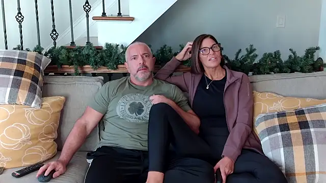 Snapshot of 3totangox chatting on 11/24/25, 01:22 3totangox online show from 11/24/25, 01:22