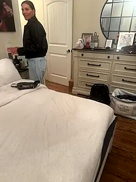 Snapshot of 3totangox chatting on 11/27/25, 04:47 3totangox online show from 11/27/25, 04:47