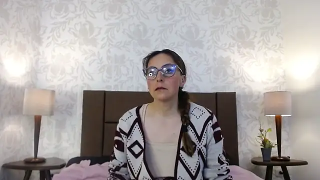 Ava Raye online show from 12/05/25, 07:32