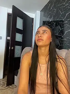 Snapshot of Isabella_Montoya chatting on 09/20/25, 05:47 Isabella Montoya online show from 09/20/25, 05:47