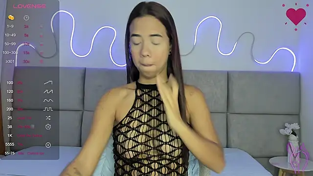 Anntonellaa online show from 11/08/25, 12:27