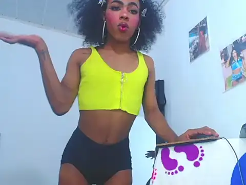 whitneytt online show from 10/01/25, 07:47