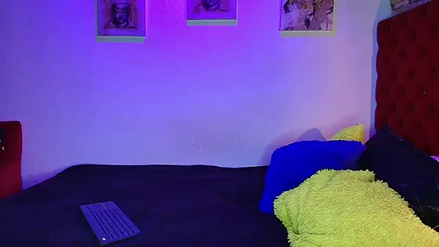 CoffeNaughty nom online show from 11/19/25, 05:07