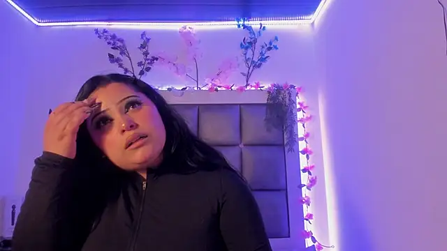 abbiecollins js online show from 03/11/26, 04:07