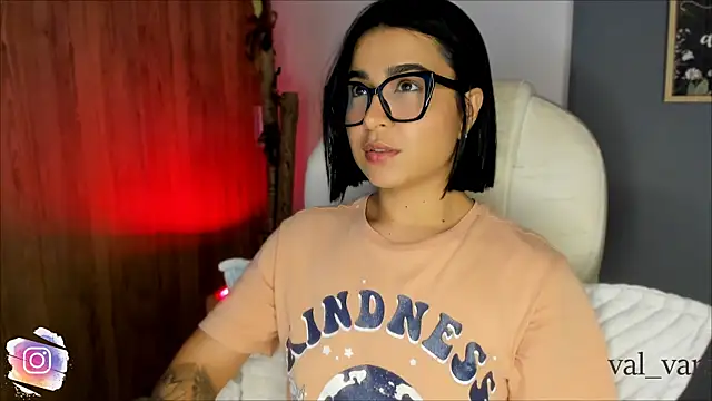 val varago online show from 04/03/26, 04:10