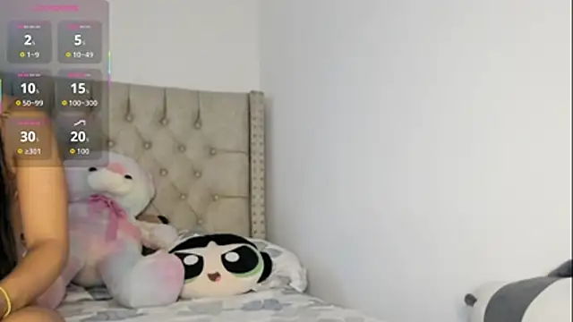 Snapshot of miaaaparker_ chatting on 11/22/25, 12:53 miaaaparker online show from 11/22/25, 12:53