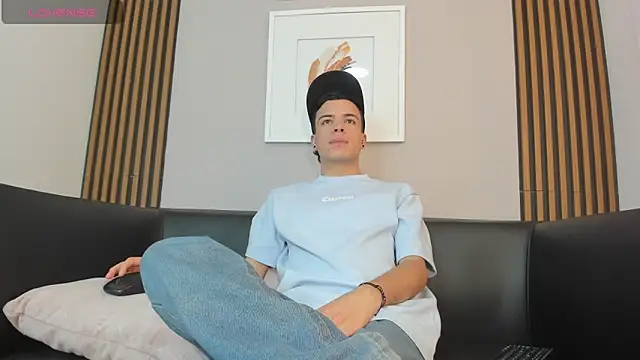 kevinn blue1 online show from 09/14/25, 08:30
