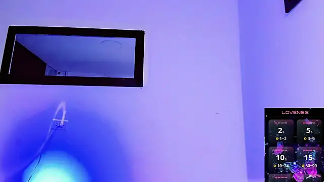 daniela dolls online show from 02/27/26, 12:16