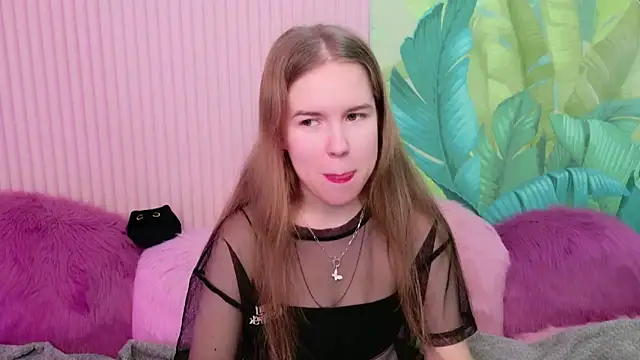 Snapshot of Alida_Brice chatting on 11/10/25, 06:23 Alida Brice online show from 11/10/25, 06:23