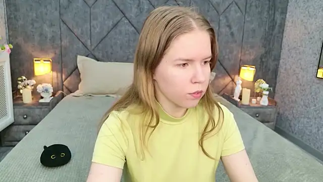 Alida Brice online show from 04/10/26, 03:39