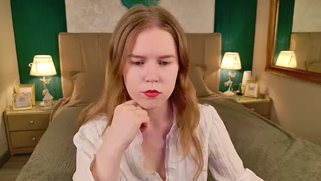 Snapshot of Alida_Brice chatting on 05/22/26, 03:39 Alida Brice online show from 05/22/26, 03:39