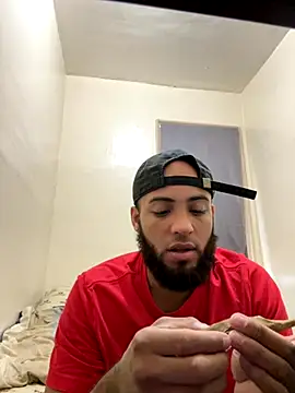 LeoPR00 online show from 10/08/25, 09:45