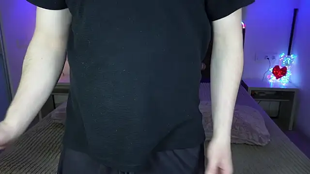 Vikki George online show from 03/05/26, 01:56