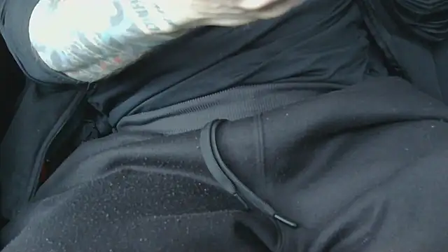 Snapshot of mfrank3101 chatting on 07/04/26, 03:45 mfrank3101 online show from 07/04/26, 03:45
