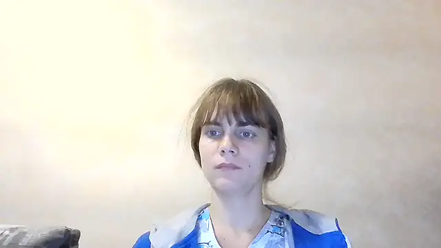 Snapshot of Loriven chatting on 09/25/25, 07:17 Loriven online show from 09/25/25, 07:17