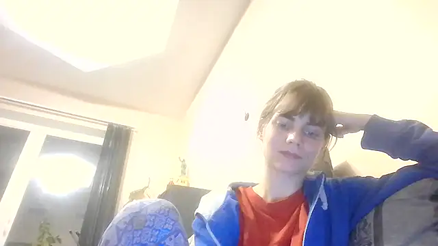 Snapshot of Loriven chatting on 11/01/25, 07:49 Loriven online show from 11/01/25, 07:49