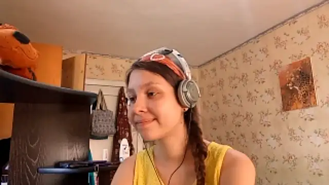 QutieDaSweet online show from 09/27/25, 07:13