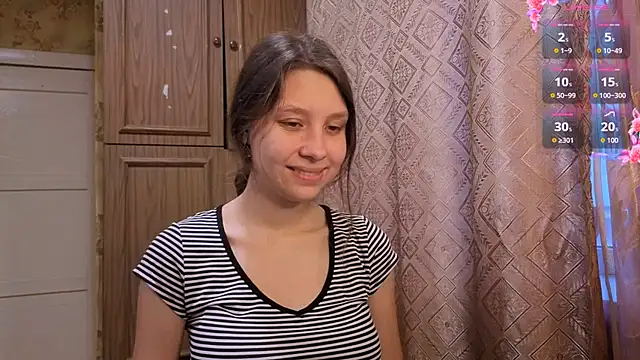 QutieDaSweet online show from 12/02/25, 09:25