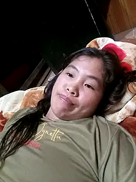 Luyen004 online show from 04/25/26, 01:25