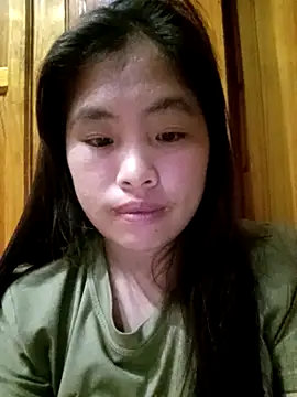 Luyen004 online show from 04/25/26, 01:41