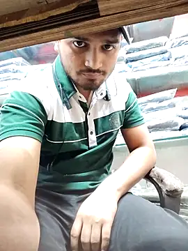 Snapshot of lil_saintdeath chatting on 11/06/25, 09:21 lil saintdeath online show from 11/06/25, 09:21