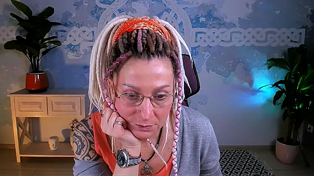 UmaSpace online show from 02/03/26, 06:40