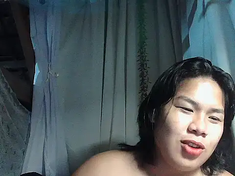 Huntrix2025 online show from 02/11/26, 12:43