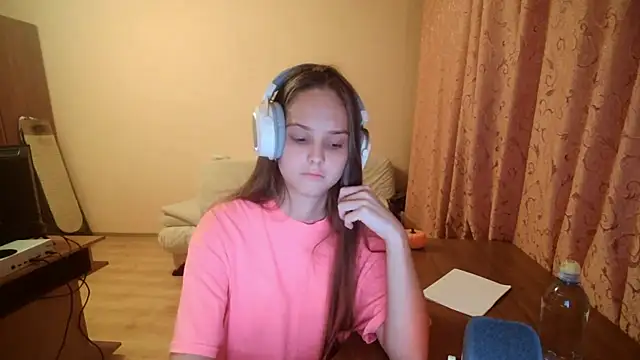 SharybbFace online show from 09/19/25, 03:56