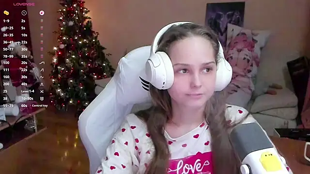 SharybbFace online show from 12/16/25, 03:06