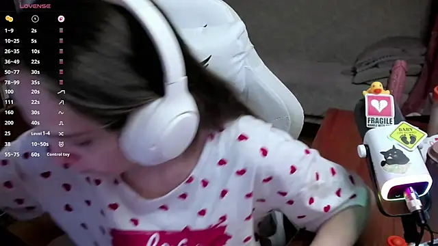 SharybbFace online show from 01/13/26, 03:06