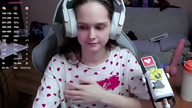 SharybbFace online show from 02/04/26, 03:07