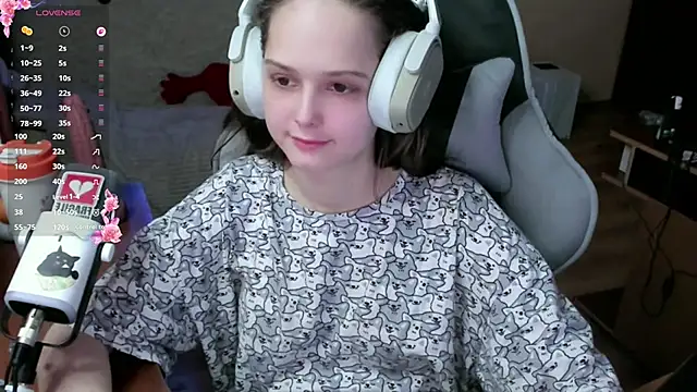 SharybbFace online show from 02/25/26, 03:10