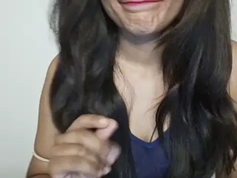 Snapshot of baby_alexa005 chatting on 09/14/25, 04:06 baby alexa005 online show from 09/14/25, 04:06