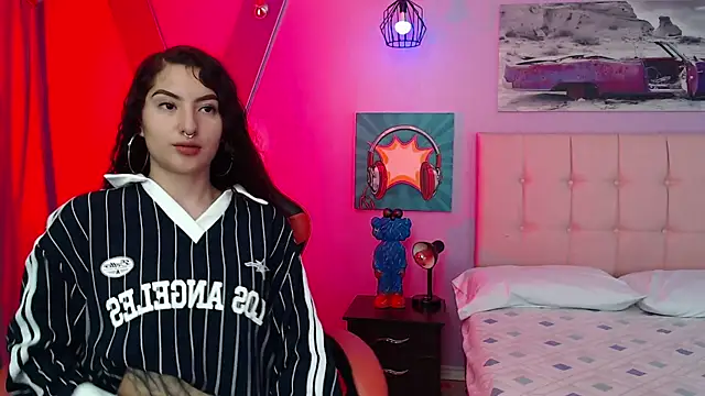 Sabriinaa Foxx online show from 09/19/25, 12:28
