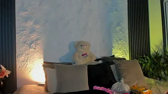 joselin rouse online show from 11/04/25, 11:53