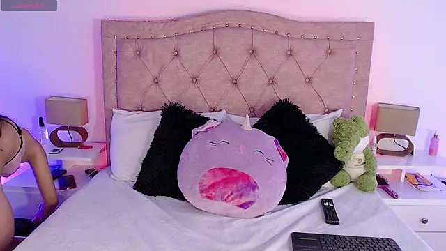 sweet caandyy online show from 09/24/25, 10:13