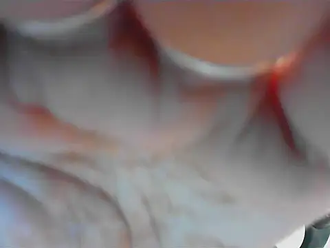 short girl  online show from 11/16/25, 04:45