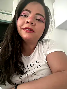 Snapshot of ROUSE_SINCLAIR chatting on 09/24/25, 07:39 ROUSE SINCLAIR online show from 09/24/25, 07:39