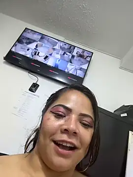 Snapshot of ROUSE_SINCLAIR chatting on 11/06/25, 09:10 ROUSE SINCLAIR online show from 11/06/25, 09:10