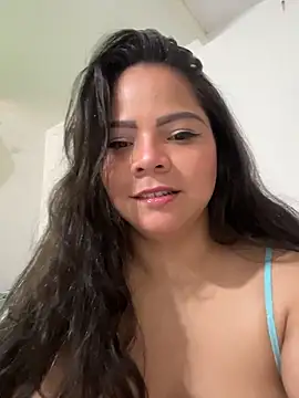 Snapshot of ROUSE_SINCLAIR chatting on 01/18/26, 04:22 ROUSE SINCLAIR online show from 01/18/26, 04:22